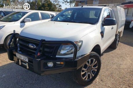 White 2013 Ford Ranger Super Cab Chassis XL 3.2 (4X4)