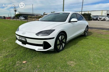 White 2023 Hyundai Ioniq 6 Sedan Dynamiq 2WD (77.4Kwh)