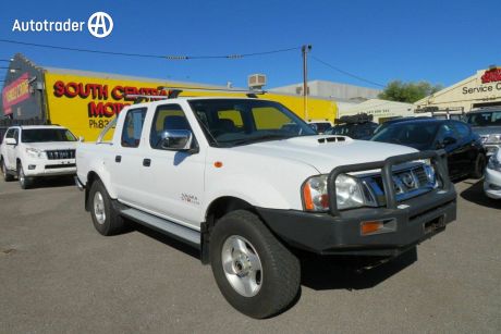 White 2012 Nissan Navara Ute Tray ST-R