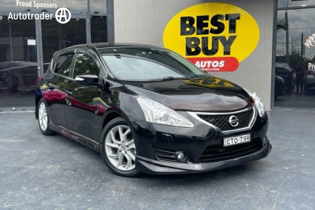 Black 2013 Nissan Pulsar Hatchback SSS