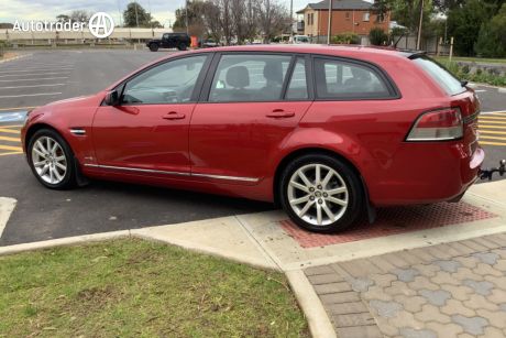 Burgundy 2011 Holden Calais Sportswagon