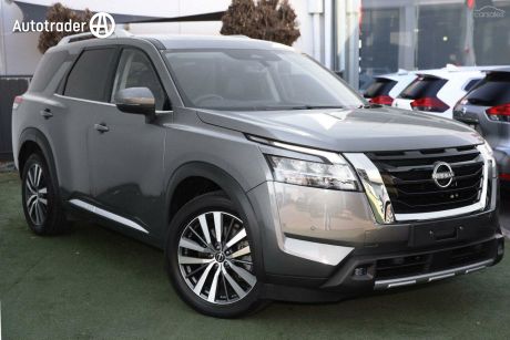 Grey 2023 Nissan Pathfinder Wagon TI-L (4WD)