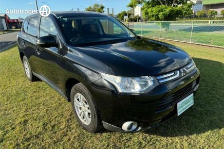 Black 2013 Mitsubishi Outlander Wagon LS (4X2)