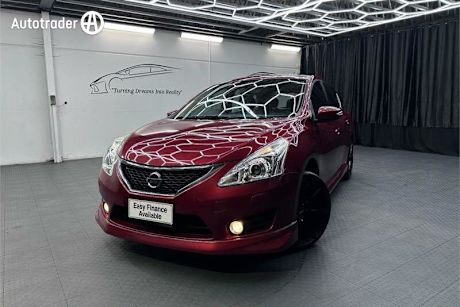 Red 2013 Nissan Pulsar Hatchback SSS