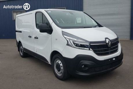 White 2024 Renault Trafic Van L2 LWB PRO