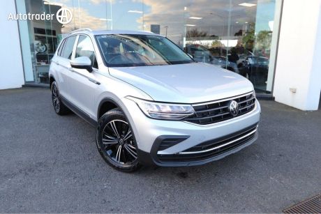 Silver 2024 Volkswagen Tiguan Wagon 132TSI Life