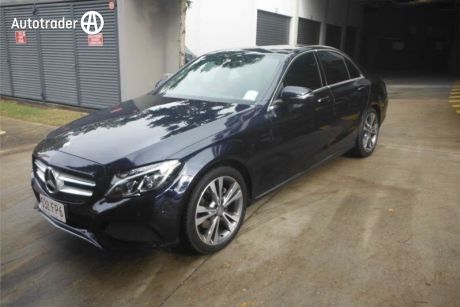 Blue 2016 Mercedes-Benz C200 Sedan