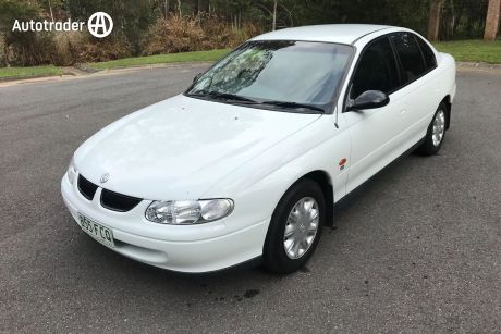 White 1999 Holden Commodore Sedan Executive