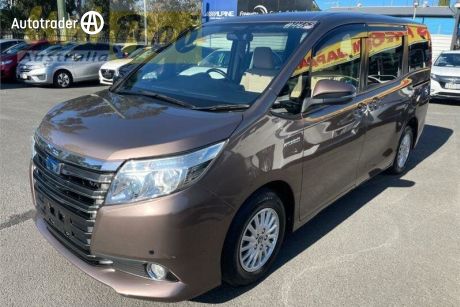 Brown 2014 Toyota Noah Wagon Hybrid
