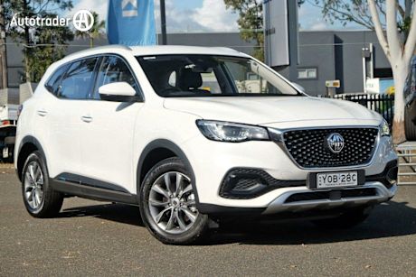 White 2022 MG HS +EV Wagon Phev Excite
