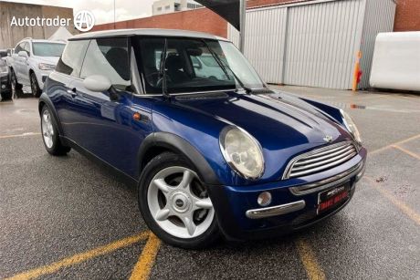 Blue 2002 Mini Cooper Hatchback