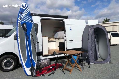 White 2018 Renault Master Van MWB MID