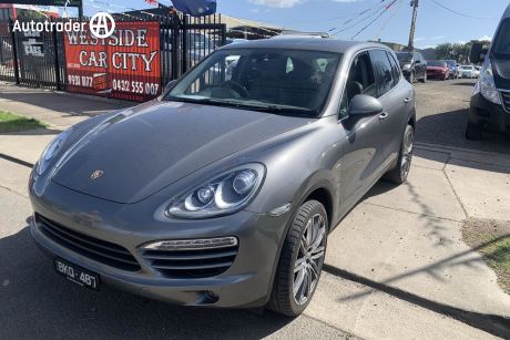 Grey 2014 Porsche Cayenne Wagon Diesel