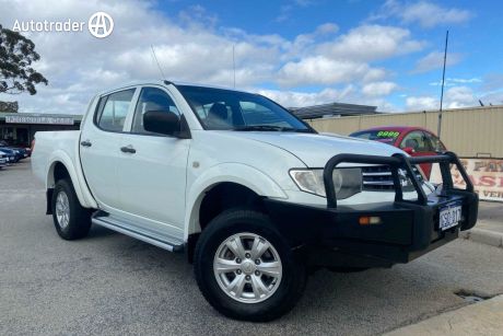 White 2015 Mitsubishi Triton Double Cab Utility GLX (4X4)