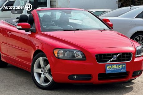 Red 2009 Volvo C70 Convertible T5