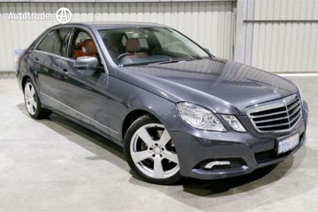 Grey 2009 Mercedes-Benz E350 Sedan Avantgarde