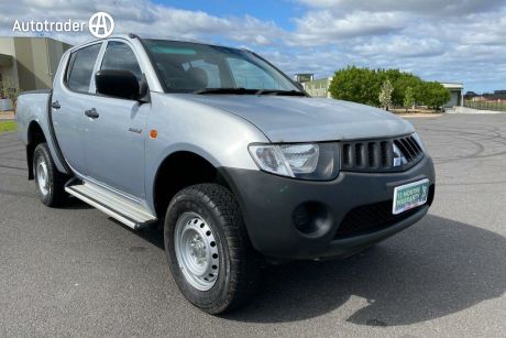 Silver 2009 Mitsubishi Triton Double Cab Utility GLX