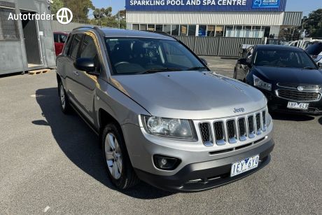 Grey 2014 Jeep Compass Wagon Sport (4X2)