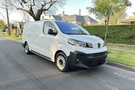 White 2024 Peugeot E-Expert Van PRO Long