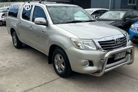 Silver 2012 Toyota Hilux Dual Cab Pick-up SR5