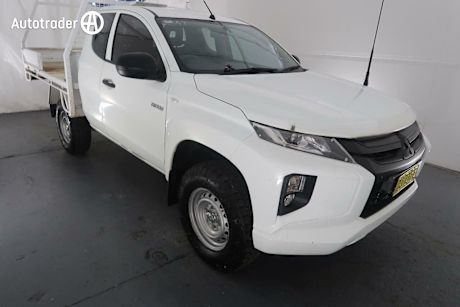 White 2019 Mitsubishi Triton Club Cab Chassis GLX (4X4)