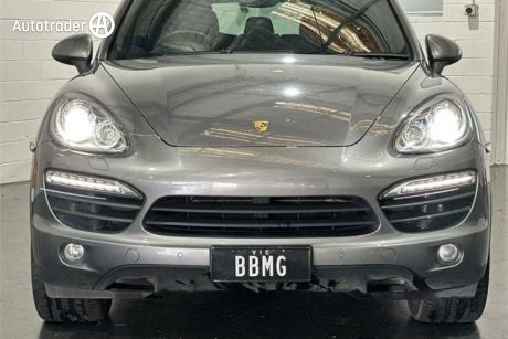 Grey 2011 Porsche Cayenne Wagon S