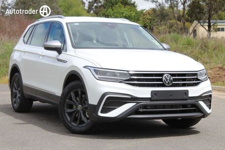 White 2024 Volkswagen Tiguan Wagon Allspace 132TSI Life