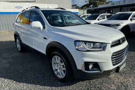 White 2017 Holden Captiva Wagon 7 Active Limited Edition CG II