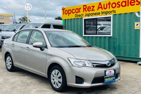 Beige 2013 Toyota Axio Sedan