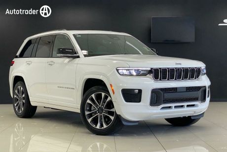 White 2023 Jeep Grand Cherokee Wagon Overland 5 Seat (4X4)