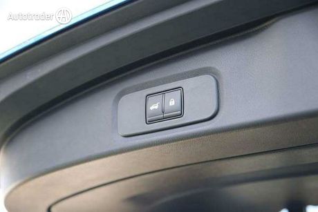 Blue 2023 Nissan Qashqai Wagon TI 2-Tone