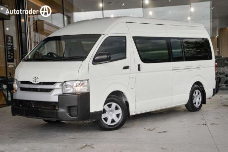 White 2015 Toyota HiAce Bus Commuter