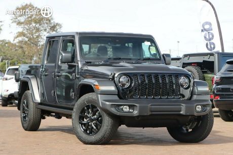 Grey 2023 Jeep Gladiator Dual Cab Utility Night Eagle (4X4)