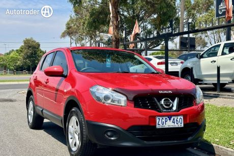 Red 2010 Nissan Dualis Wagon ST (4X4)