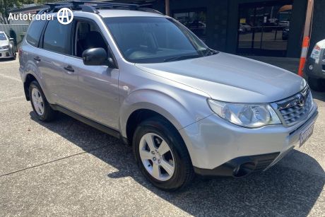 Silver 2012 Subaru Forester Wagon XS