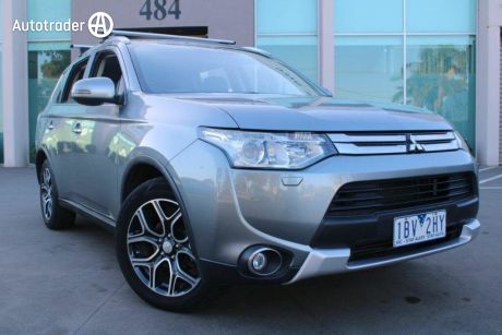 Grey 2014 Mitsubishi Outlander Wagon
