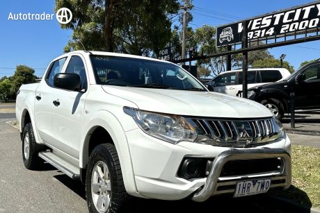 White 2016 Mitsubishi Triton Dual Cab Utility GLX (4X4)