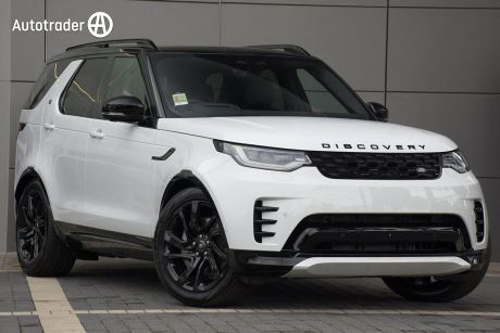 White 2024 Land Rover Discovery Wagon D300 Dynamic SE (221KW)