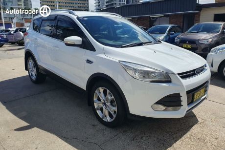 White 2014 Ford Kuga Wagon Trend (awd)