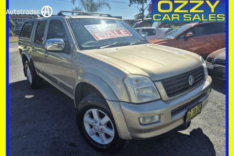 Gold 2005 Holden Rodeo Crew Cab Pickup LT
