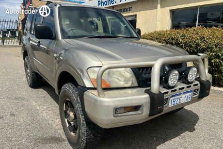 Brown 2005 Mitsubishi Pajero Wagon GLX LWB (4X4)