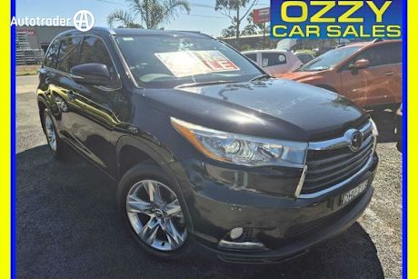 Black 2016 Toyota Kluger Wagon Grande (4X4)