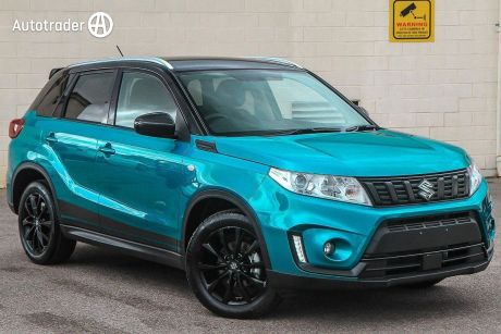 Blue 2024 Suzuki Vitara Wagon Shadow