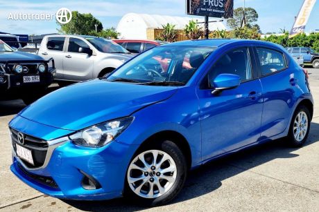 Blue 2015 Mazda 2 Hatchback Maxx