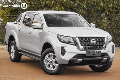 Silver 2023 Nissan Navara Dual Cab Pick-up ST (4X4)