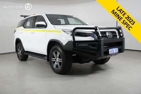 White 2023 Toyota Fortuner Wagon GX