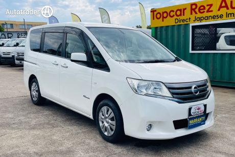 White 2012 Nissan Serena Wagon