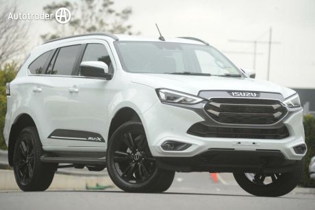 White 2024 Isuzu MU-X Wagon LS-T (4X4)