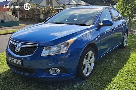 Blue 2013 Holden Cruze Sedan Equipe