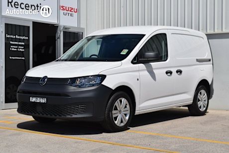 White 2024 Volkswagen Caddy 5 Van Cargo TSI220